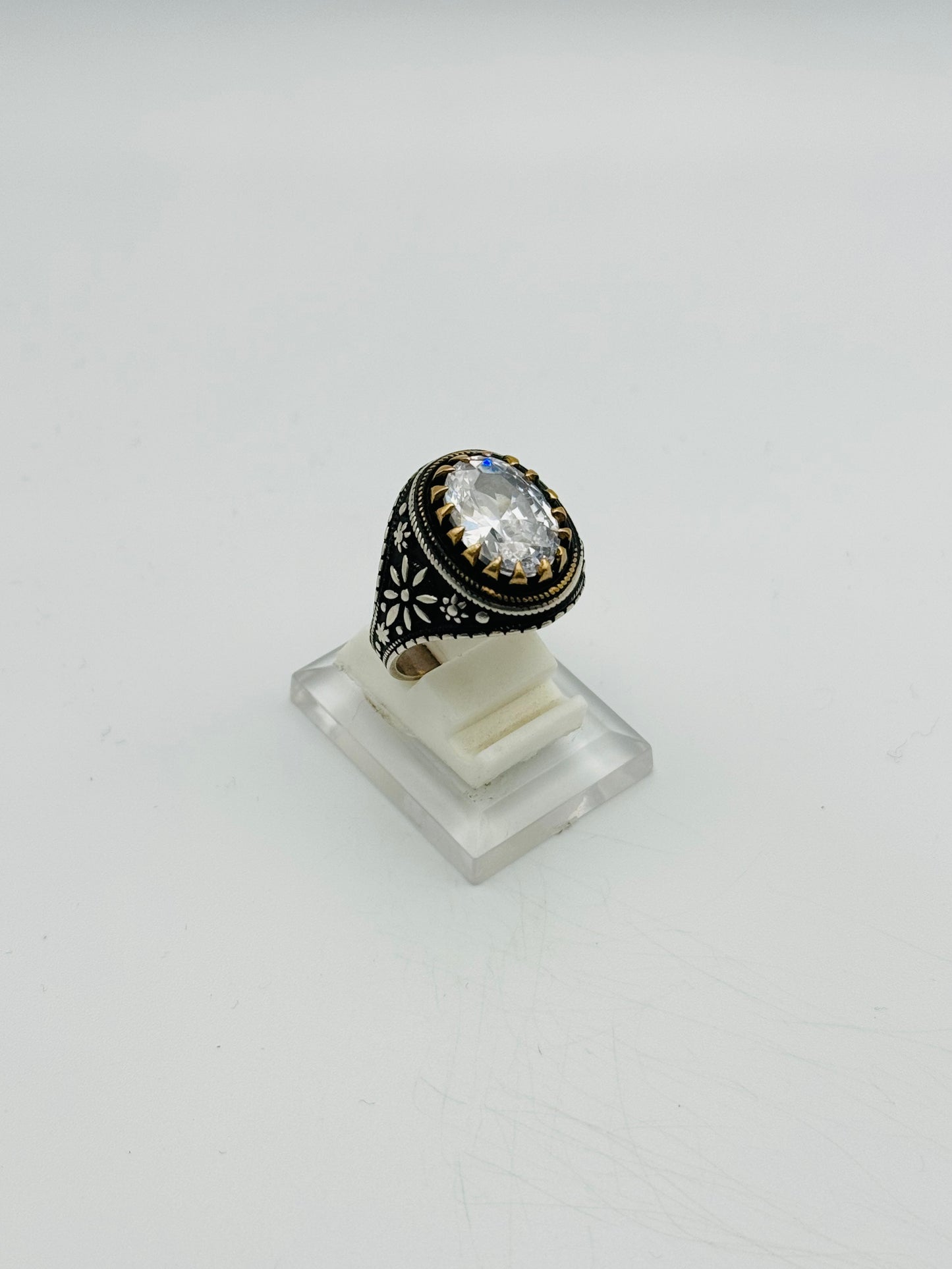 White Zirconia