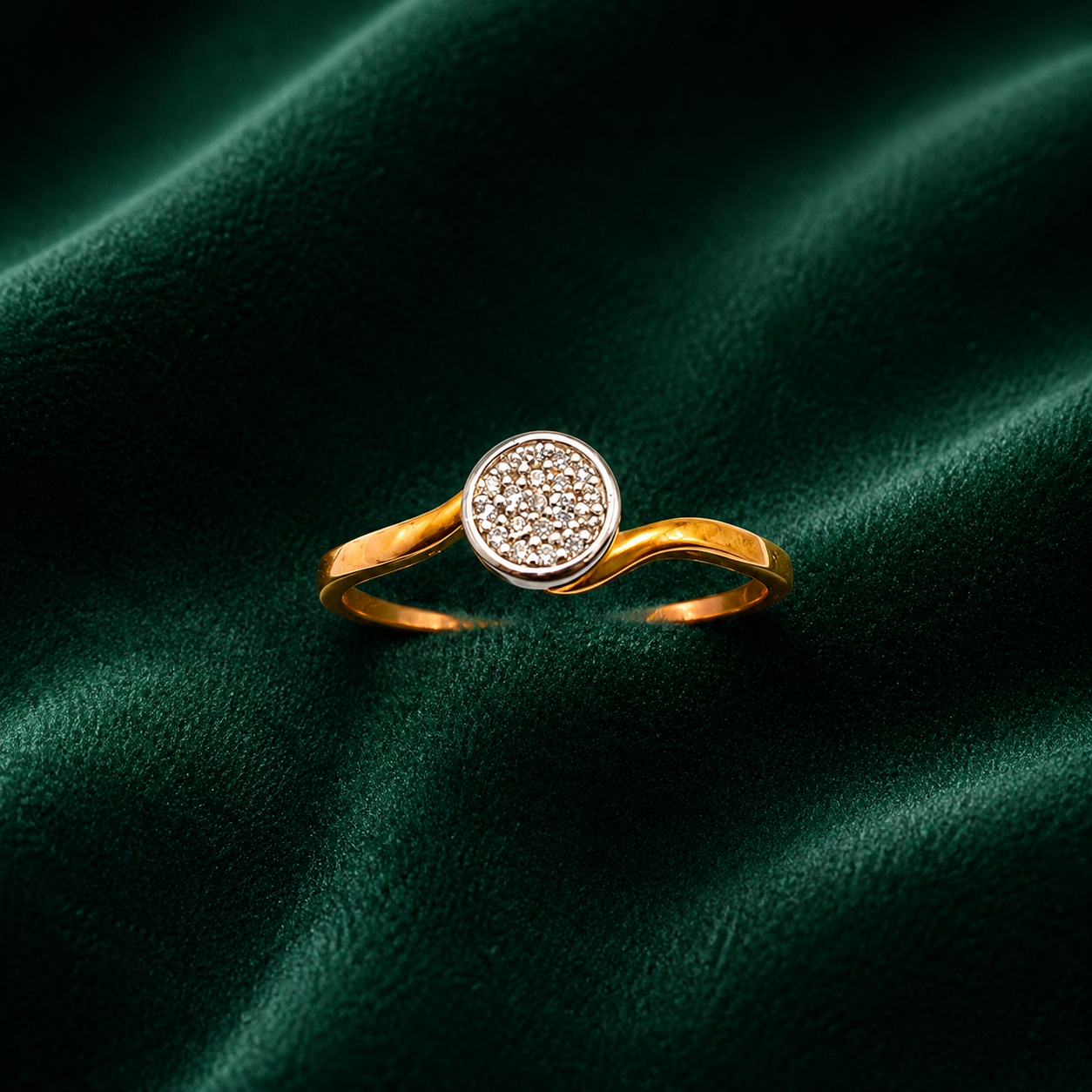 The Luminous Pave Disc Bypass Ring in Gold