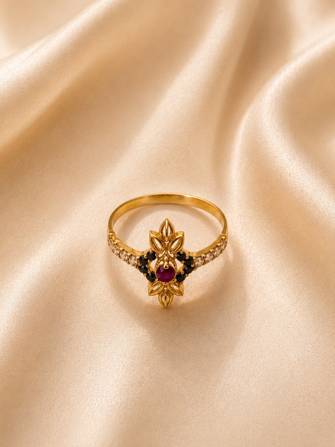 Baroque Shield Two-Tone Filigree Gold Ring