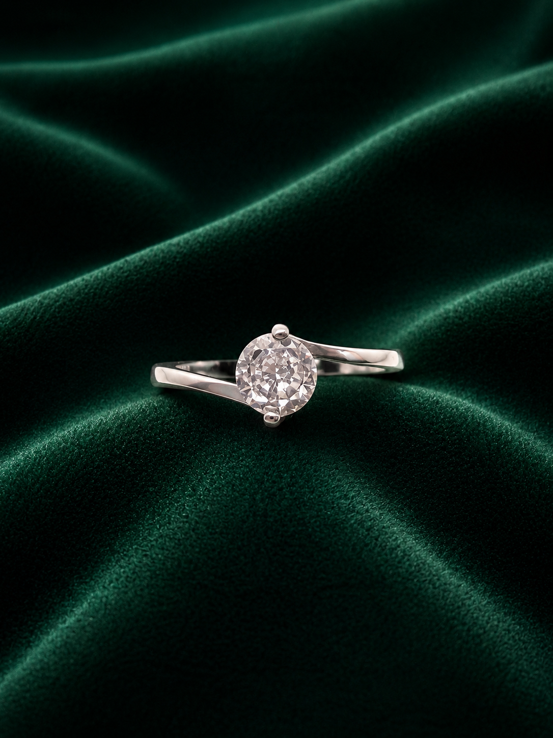 Contemporary Bypass Sterling Silver Solitaire Ring - Round Brilliant Cut