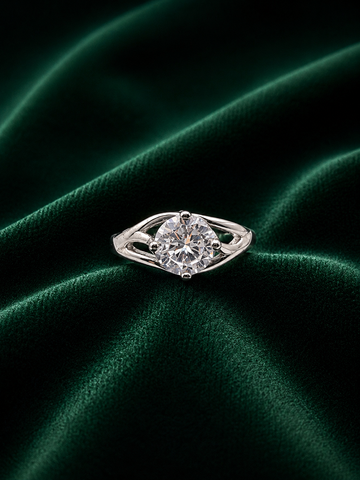 Anum’s Collection Infinity Split-Shank Round Cut Ring in Sterling Silver