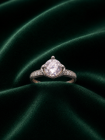 Anum’s Collection Vintage Compass-Set Solitaire Ring with Pavé Band in Sterling Silver