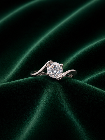 Anum’s Collection Modern Wave Bypass Round Cut Ring in Sterling Silver