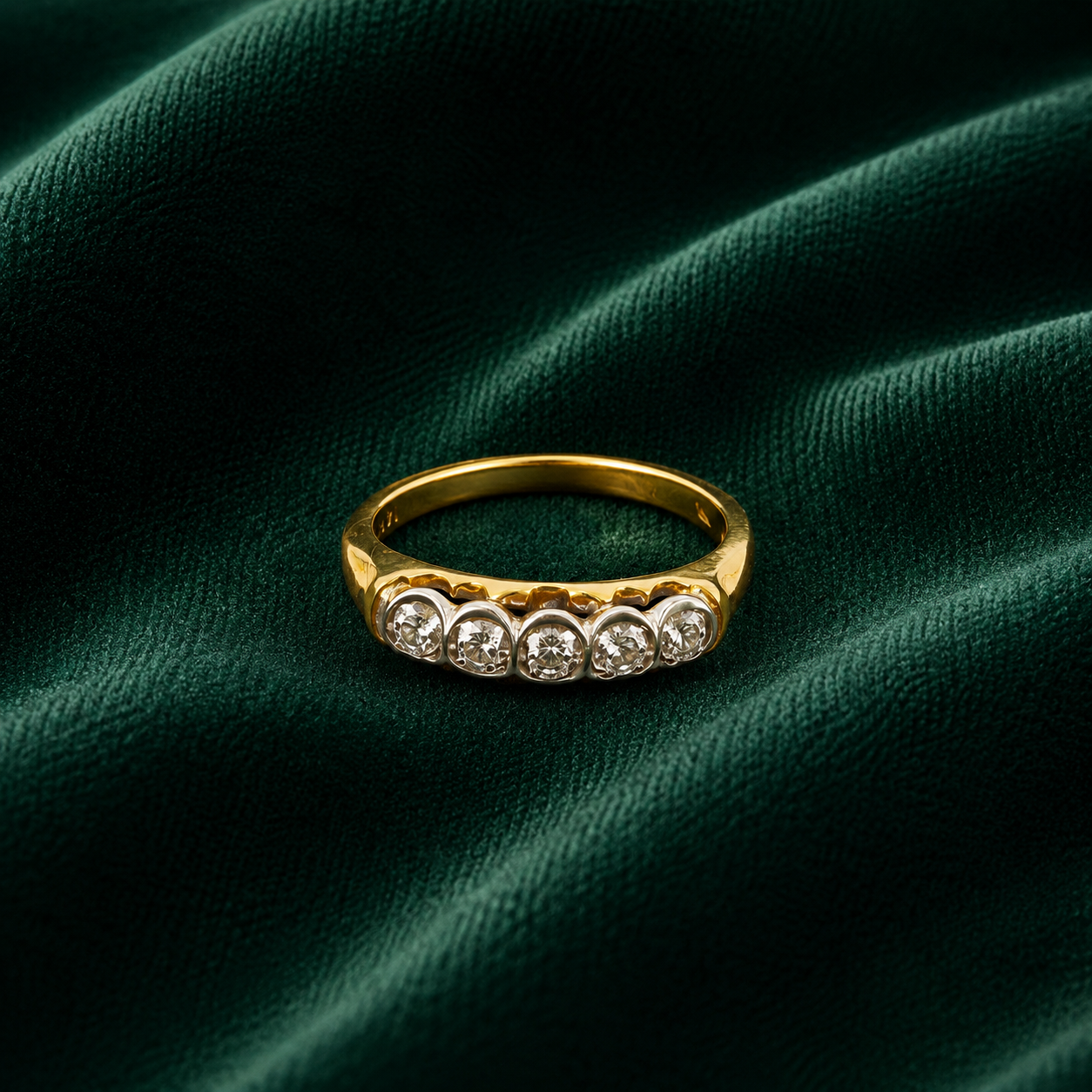 The Genevieve Two-Tone Five-Stone Scalloped Band