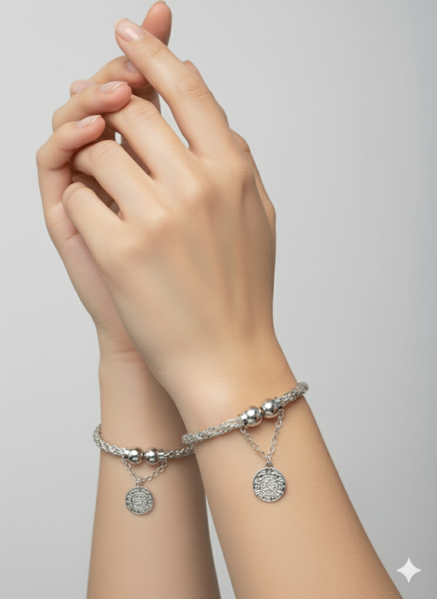 silver platted kara