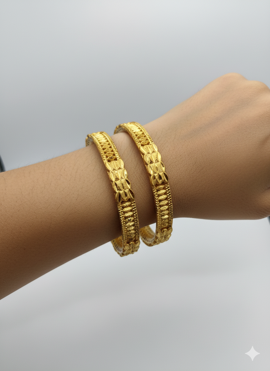 Gold platted kara