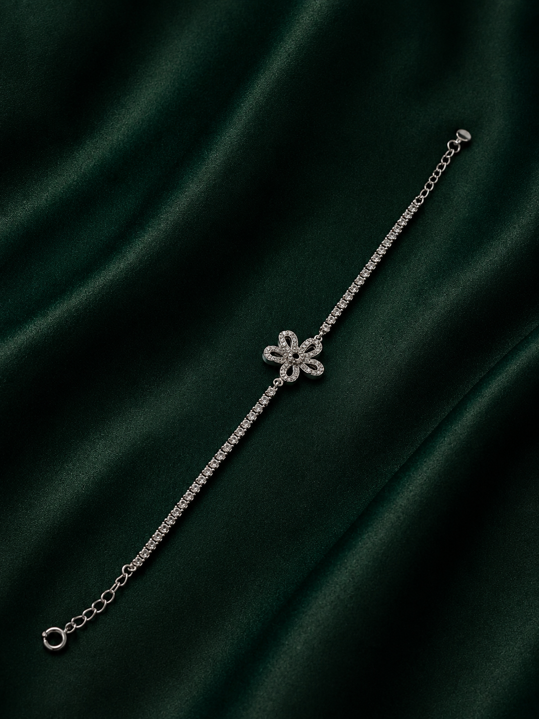 Sterling Silver Sparkling Floral Centerpiece Tennis Chain Bracelet