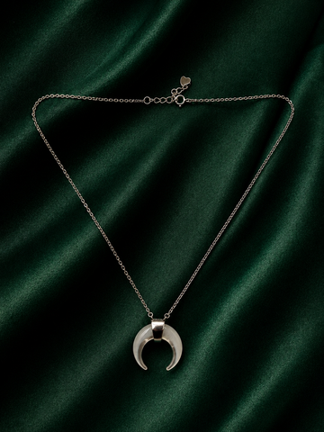 Sterling Silver Crescent Moon Horn Necklace – Minimalist Mother of Pearl Pendant
