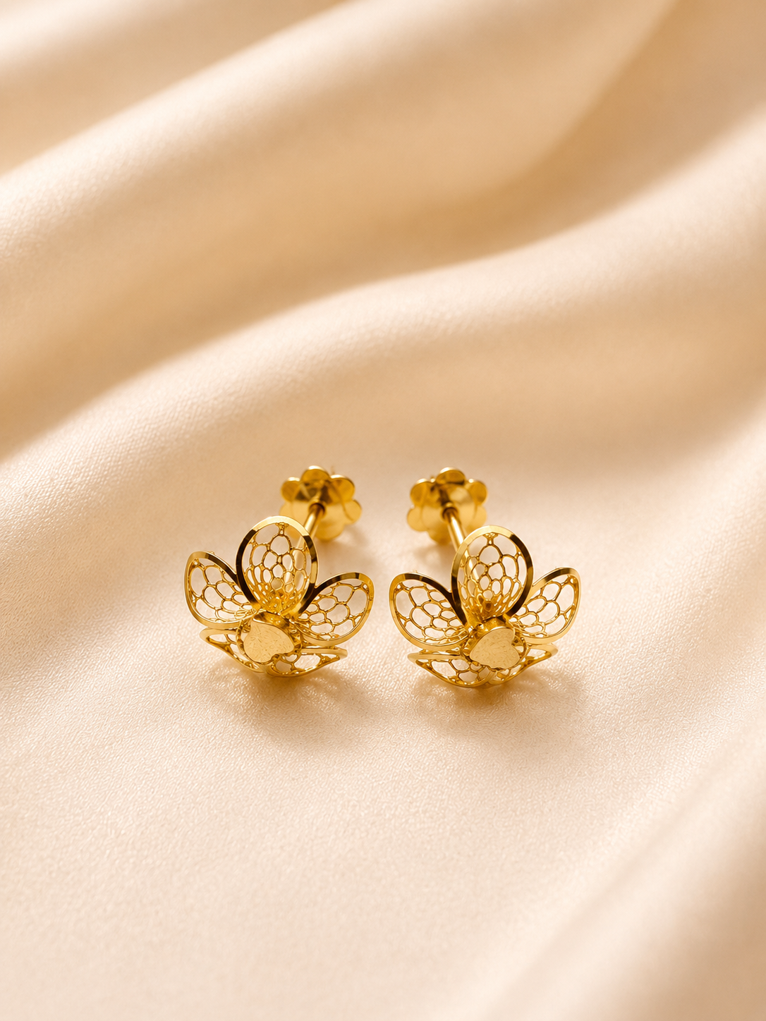 Premium Gold Lace Orchid Stud Earrings – Fine Filigree Petals