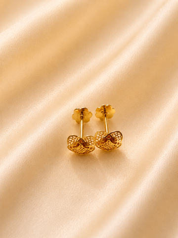 Luxury Gold Filigree Heart Stud Earrings – Romantic Lace Studs