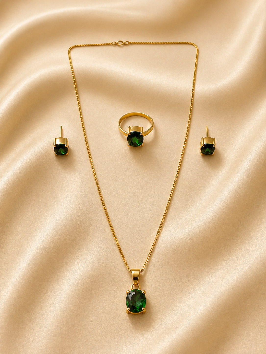 Luxury Emerald Green Gemstone Jewelry Set , Ring & Stud Earrings 3-Piece Set