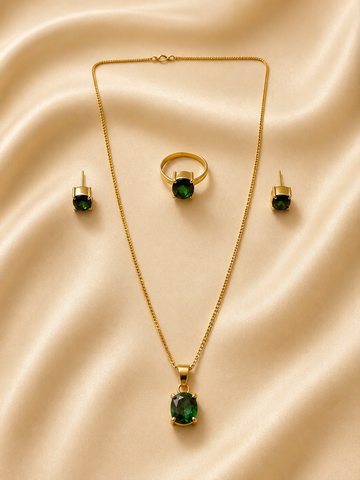 Luxury Emerald Green Gemstone Jewelry Set , Ring & Stud Earrings 3-Piece Set