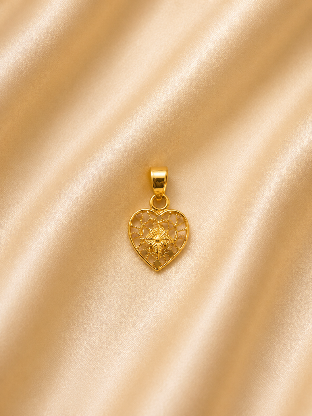 Timeless Gold Filigree Heart Pendant – Intricate Starburst Center Charm