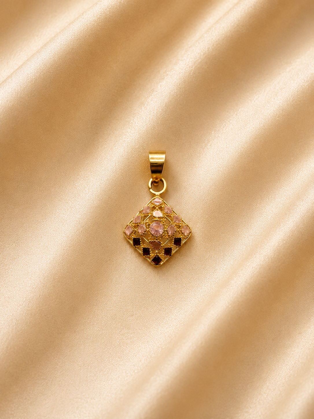 Valencia Rhombus Mosaic Pendant – Multi-Tone Blush & Onyx Gold Diamond