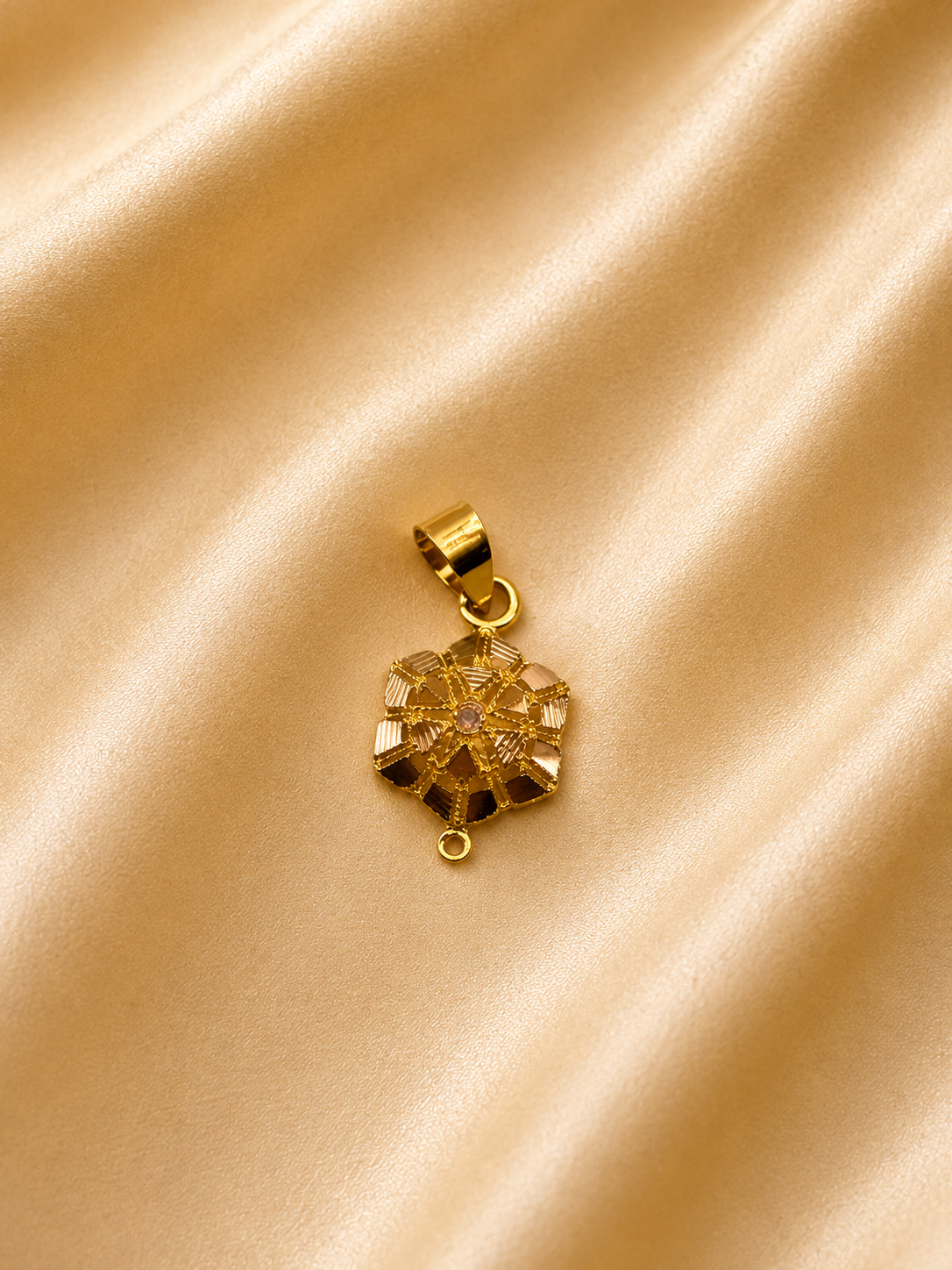 Celestial Hexagon Star Pendant – Diamond-Cut Textured Gold Medallion