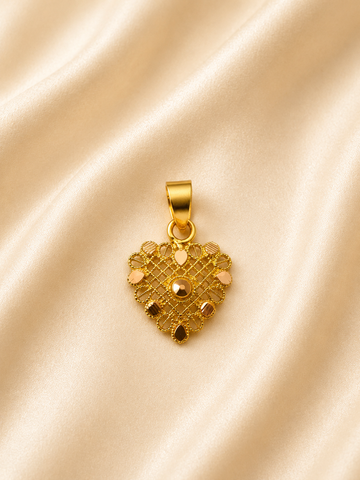 Filigree Diamond-Cut Heart Pendant | Vintage-Inspired Gold Heart Charm