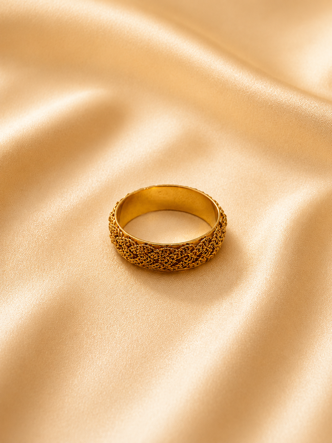 Timeless Textured Interlocking Gold Ring