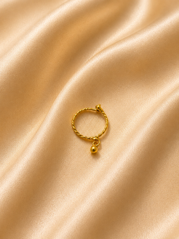 Amora Dangle Bead Ring – Textured Twisted Gold Charm Band